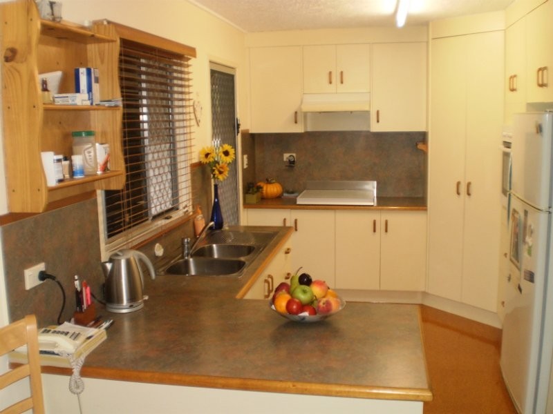 Park Avenue QLD 4701