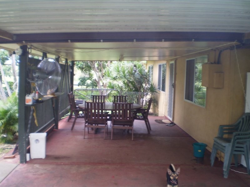 125 Auton & Johnsons Road, The Caves QLD 4702