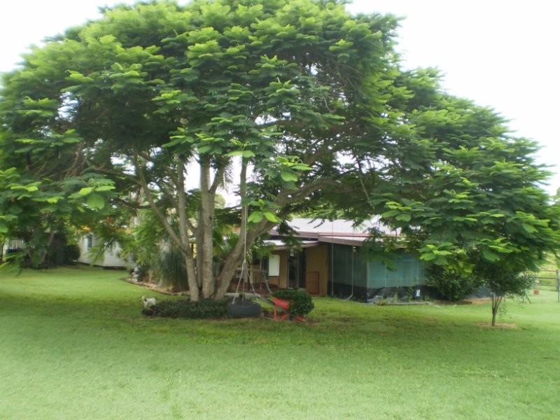 125 Auton & Johnsons Road, The Caves QLD 4702