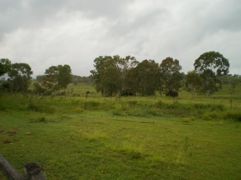 125 Auton & Johnsons Road, The Caves QLD 4702