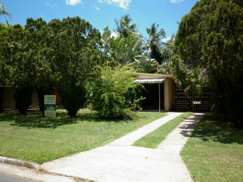 Park Avenue QLD 4701