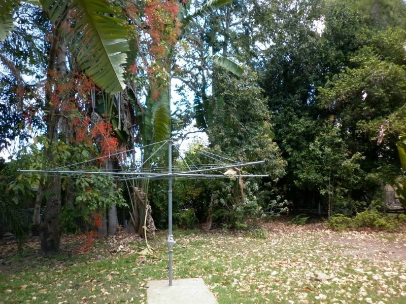 Park Avenue QLD 4701