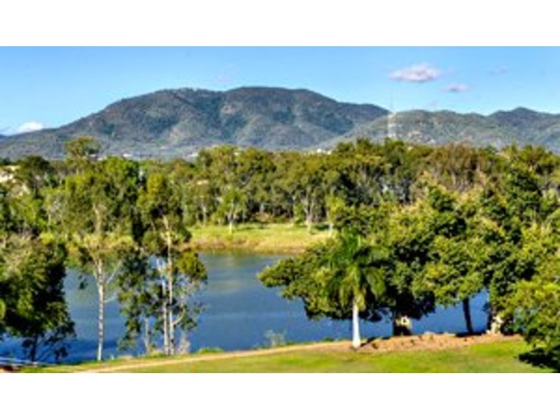 401/2-4 Victoria Parade, Rockhampton City QLD 4700