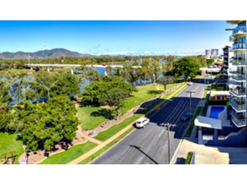 401/2-4 Victoria Parade, Rockhampton City QLD 4700