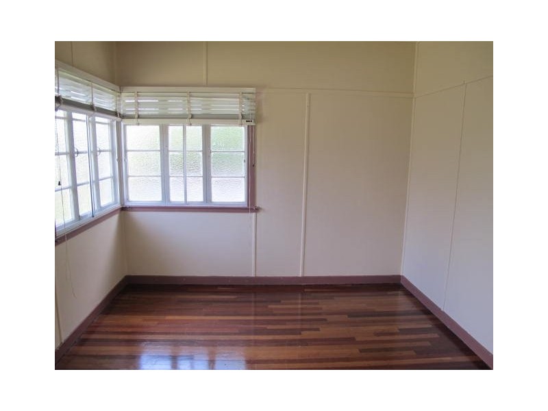 Wandal QLD 4700