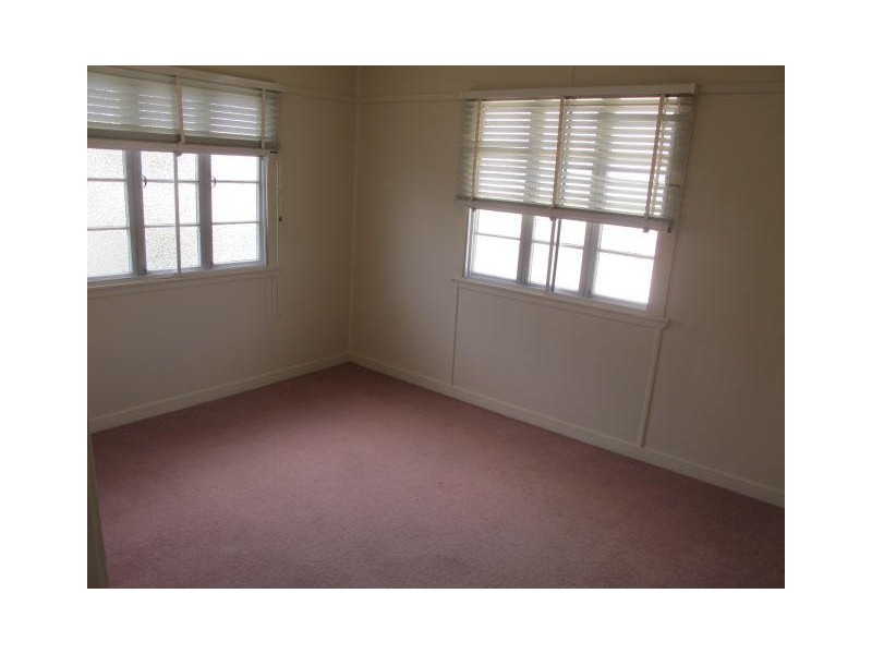 Wandal QLD 4700