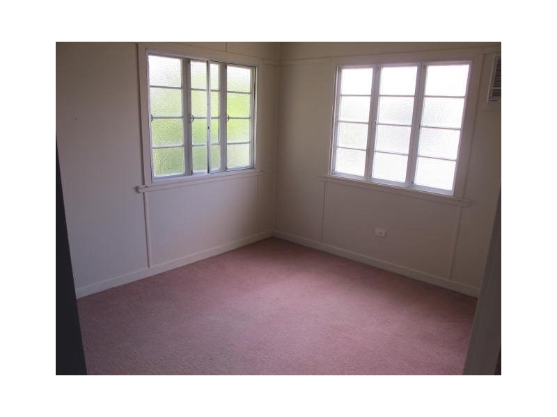 Wandal QLD 4700