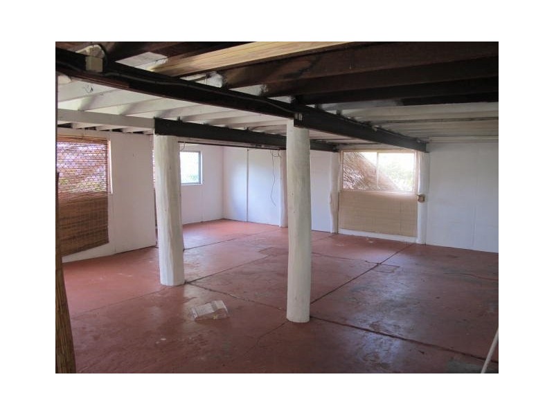 Wandal QLD 4700