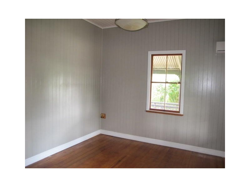 Park Avenue QLD 4701