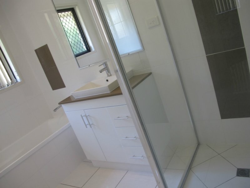 Berserker QLD 4701