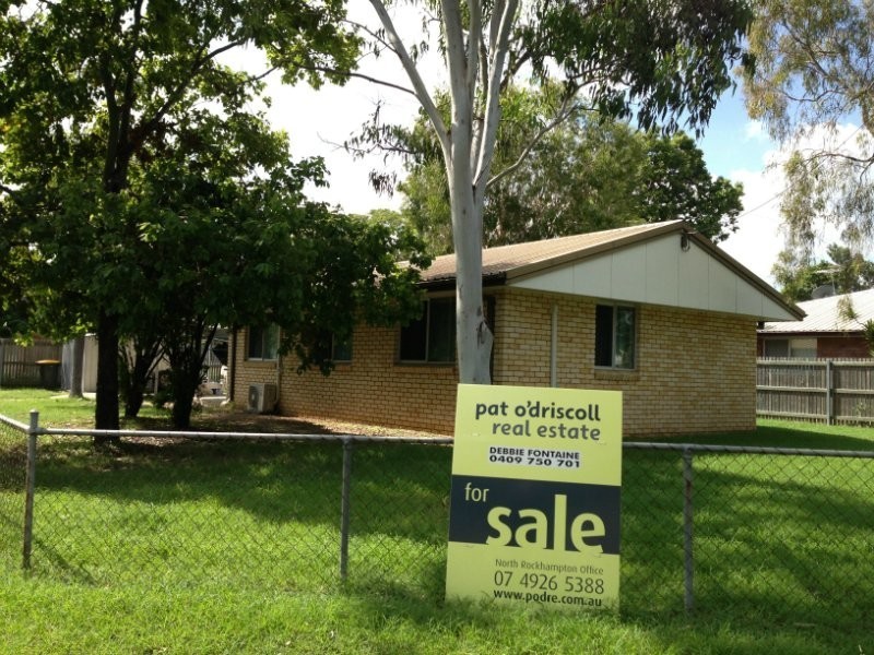 2 Price Avenue, Kawana QLD 4701