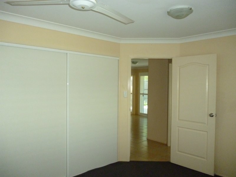 Berserker QLD 4701