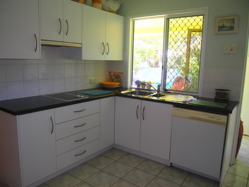 Berserker QLD 4701