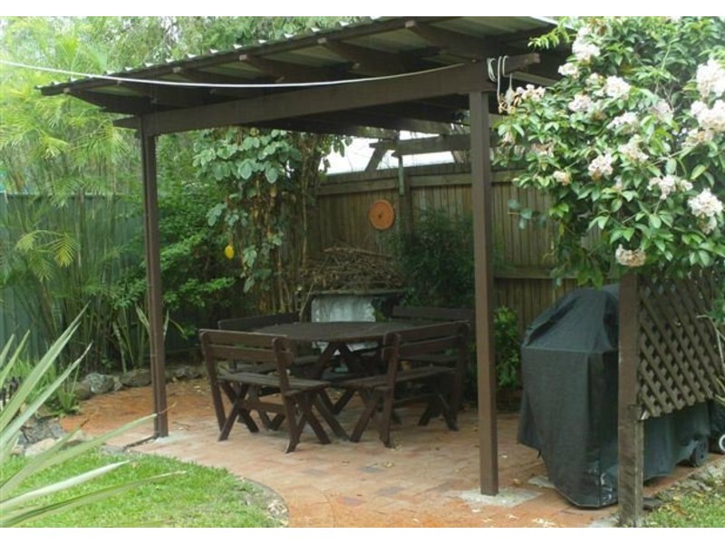 2 Glencoe Street, Allenstown QLD 4700