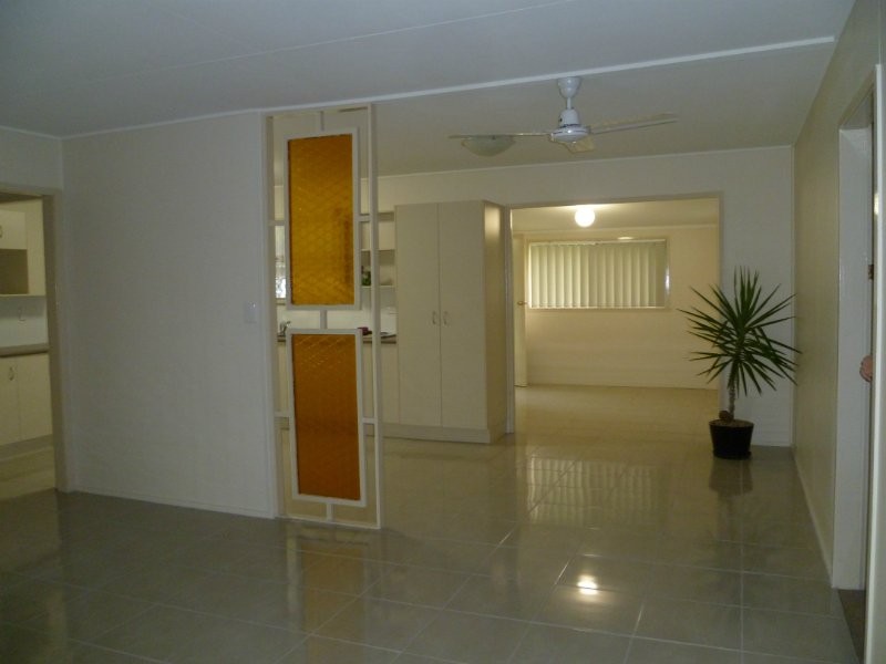 Park Avenue QLD 4701