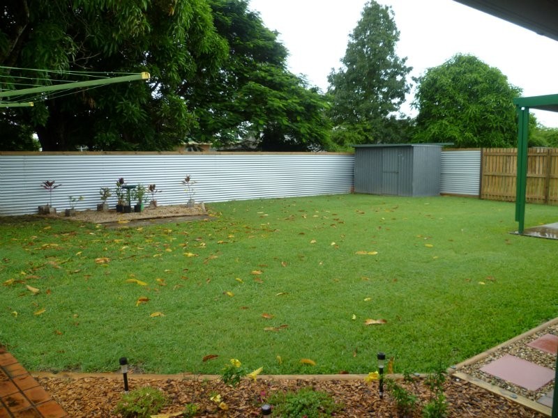 Park Avenue QLD 4701