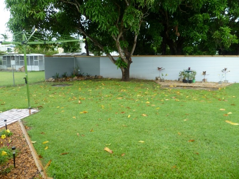 Park Avenue QLD 4701