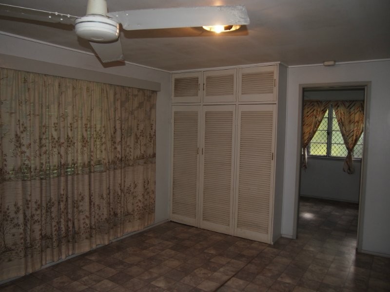 Park Avenue QLD 4701