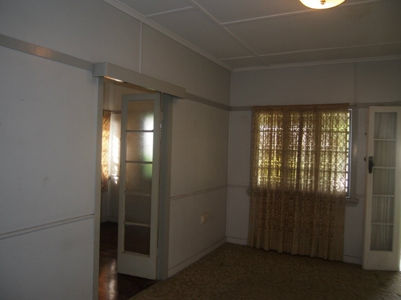 Park Avenue QLD 4701