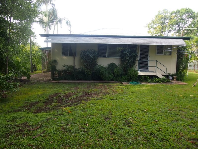 Park Avenue QLD 4701