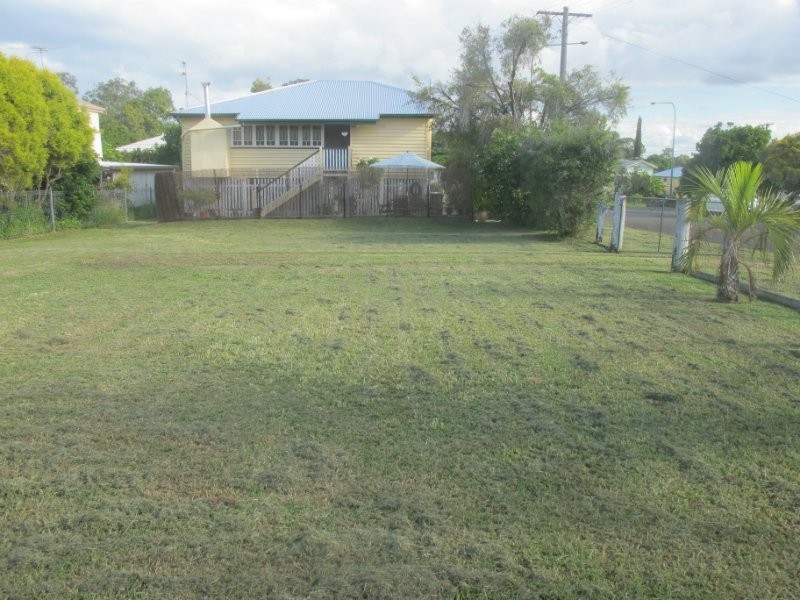 Wandal QLD 4700