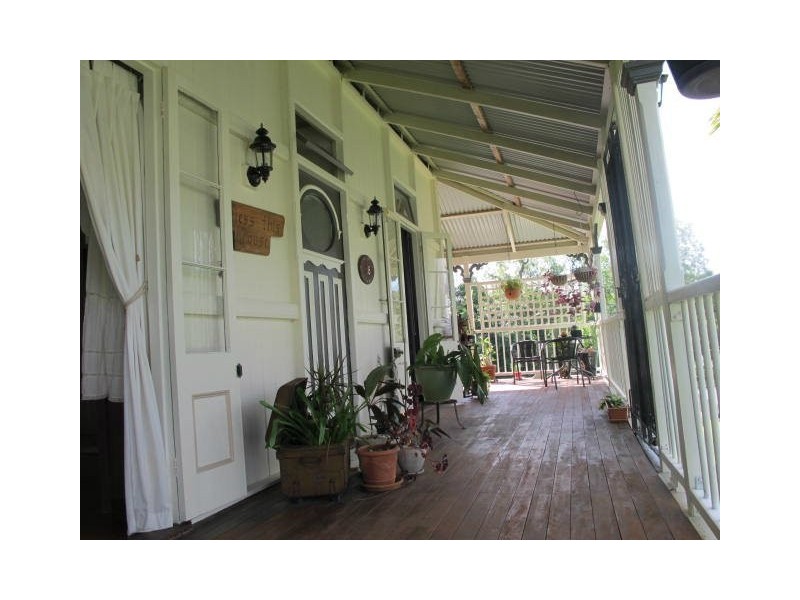 Wandal QLD 4700
