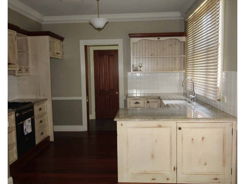 8/62-64 Broughton Street, Camden NSW 2570