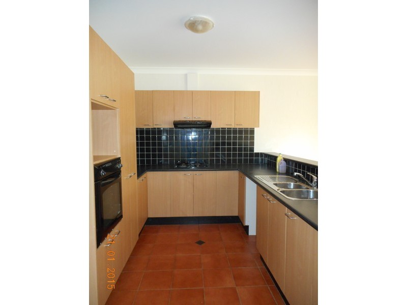 6/189 Waterworth Drive, Mount Annan NSW 2567