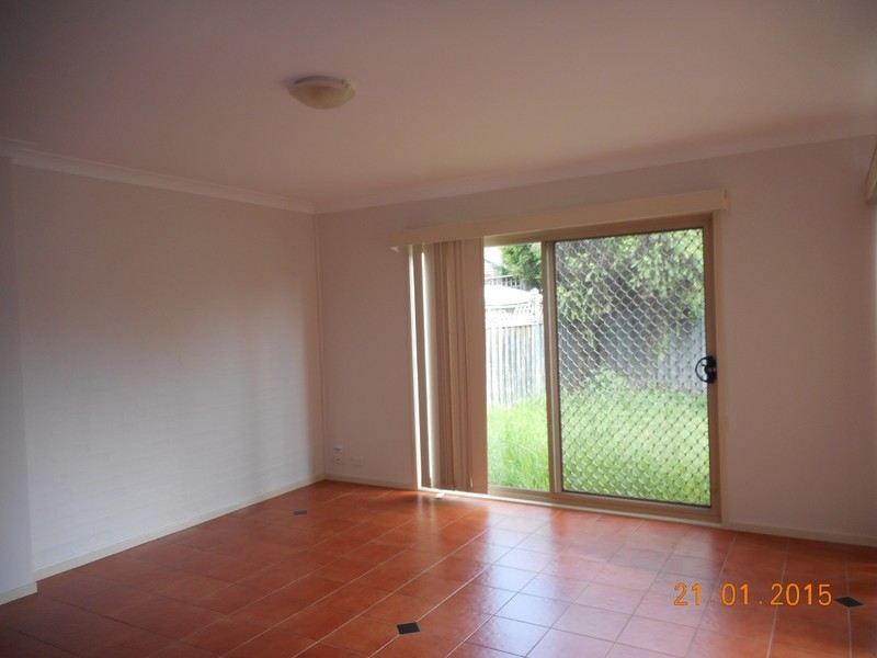 6/189 Waterworth Drive, Mount Annan NSW 2567