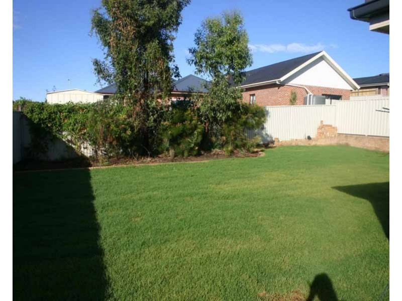 130 Holdsworth Drive, Narellan Vale NSW 2567