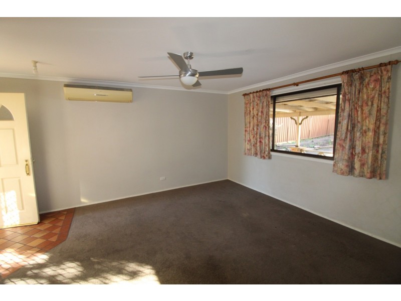 243 Welling Drive, Mount Annan NSW 2567