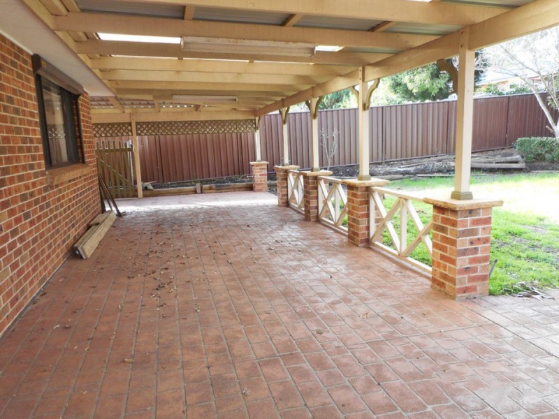 243 Welling Drive, Mount Annan NSW 2567