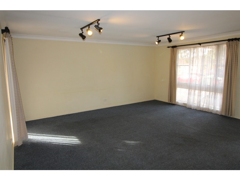 23 Manning Place, Currans Hill NSW 2567