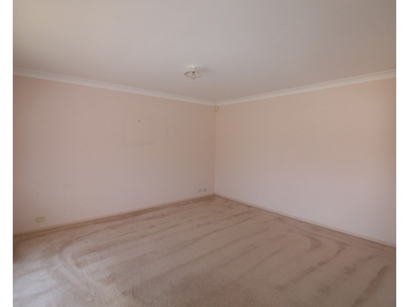 15 Dore Place, Mount Annan NSW 2567