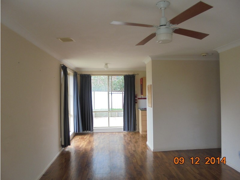 5/1A Mcintosh, The Oaks NSW 2570