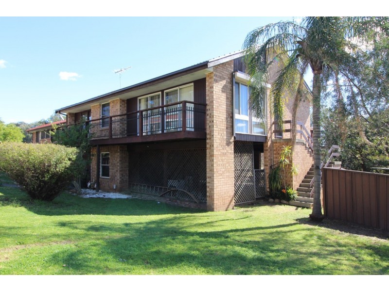 17 Peridot Close, Eagle Vale NSW 2558