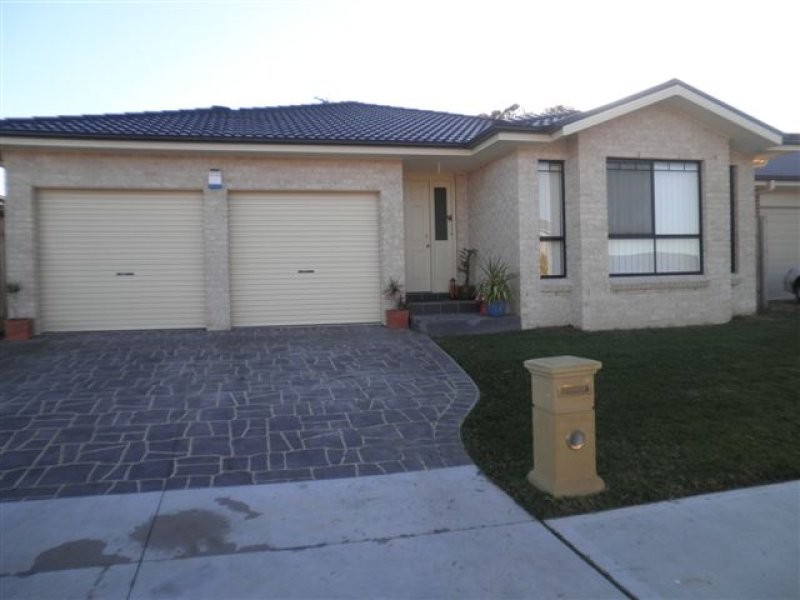 29 Ingham Street, Spring Farm NSW 2570