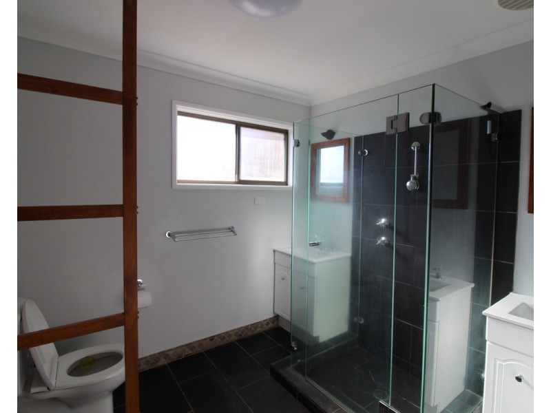 6 Wheeler Avenue, Camden South NSW 2570