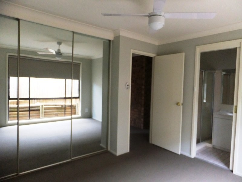 20 Wire Lane, Camden NSW 2570