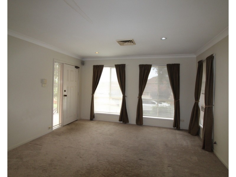 1 Sunnydale Place, Narellan NSW 2567