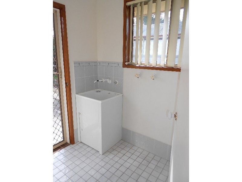 6 Moran Place, Currans Hill NSW 2567