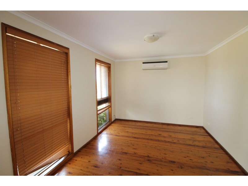 54 Doncaster Avenue, Narellan NSW 2567