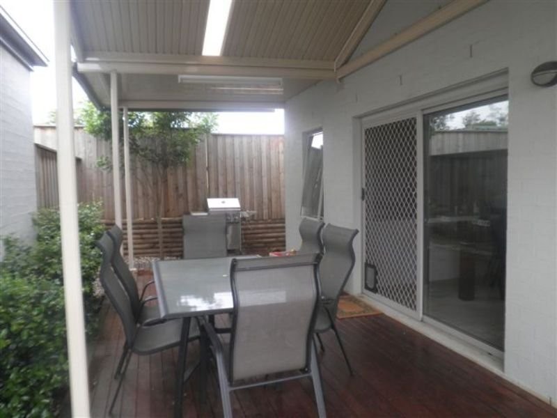 100 Minorca Circuit, Spring Farm NSW 2570