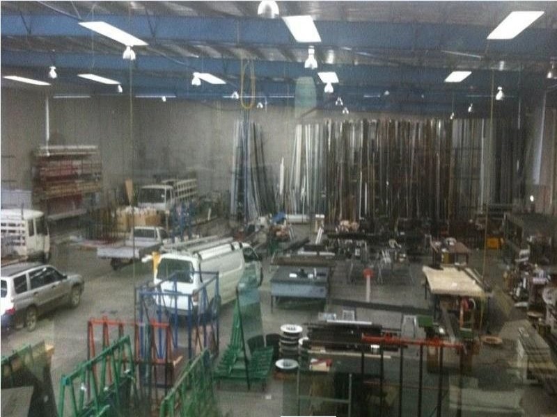 2/13 Samantha Place, Smeaton Grange NSW 2567