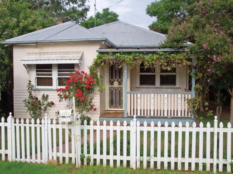 7 Edward Street, Camden NSW 2570