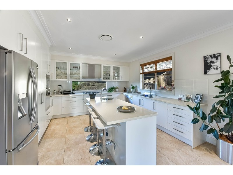 16 Warner Street, Camden Park NSW 2570