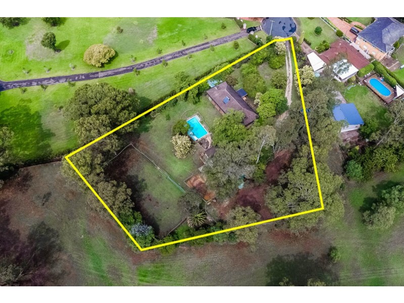 22 Araluen Place, Camden South NSW 2570