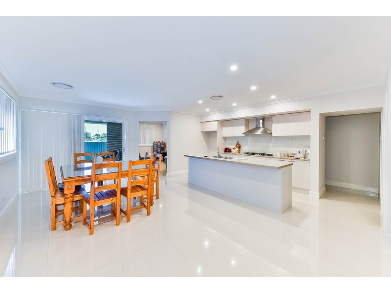 4 Village Circuit, Gregory Hills NSW 2557