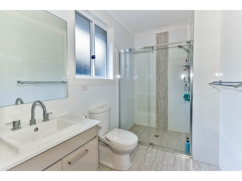 4 Village Circuit, Gregory Hills NSW 2557