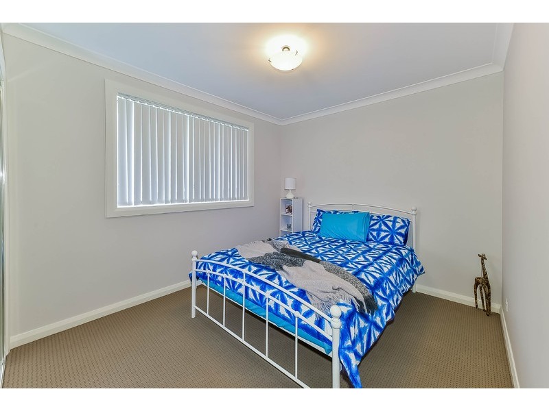 4 Village Circuit, Gregory Hills NSW 2557